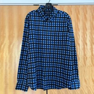 Mizzen + Main Men’s Leeward Dress Shirt, XL Trim, No Tuck. Great Condition